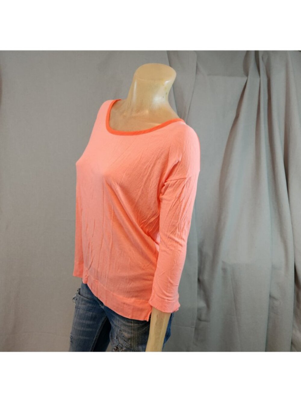 GAP Peach Orange Accent Boat Nck 3/4 Slv Blouse Shirt Top Womens XS XSMALL USED - Picture 2 of 5